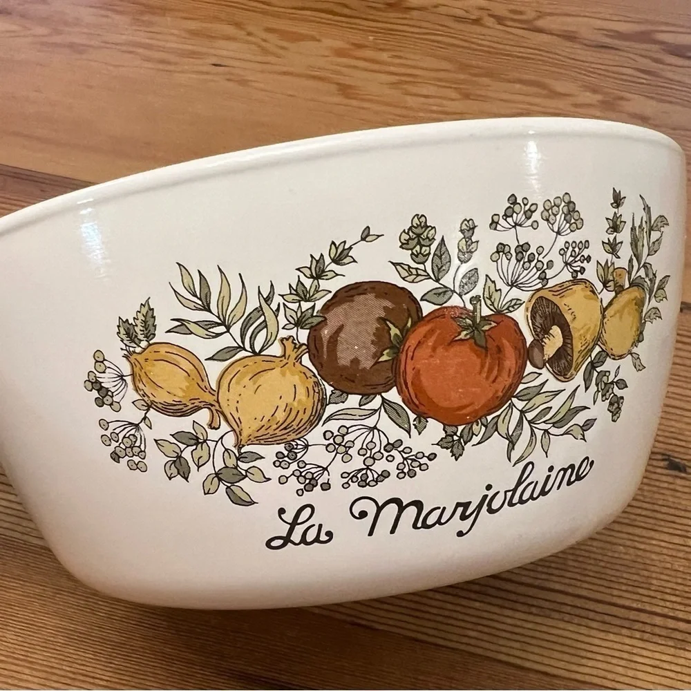 1970s Corning Ware Spice of Life La Marjolaine Saucepan